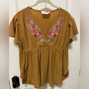 Savanna Jane embroidered top